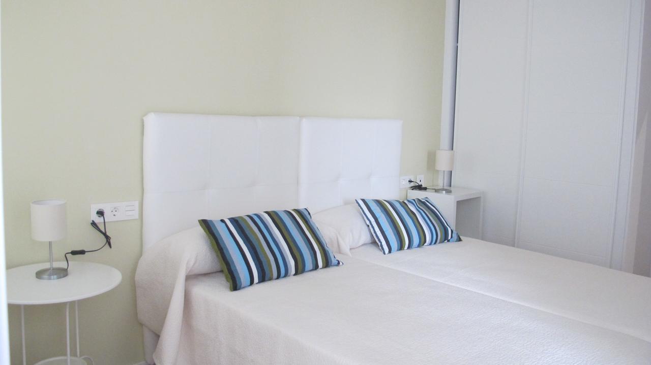 Hostal Onteniente La Mamola Εξωτερικό φωτογραφία
