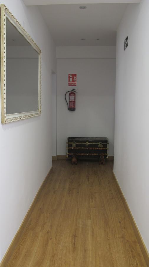 Hostal Onteniente La Mamola Εξωτερικό φωτογραφία
