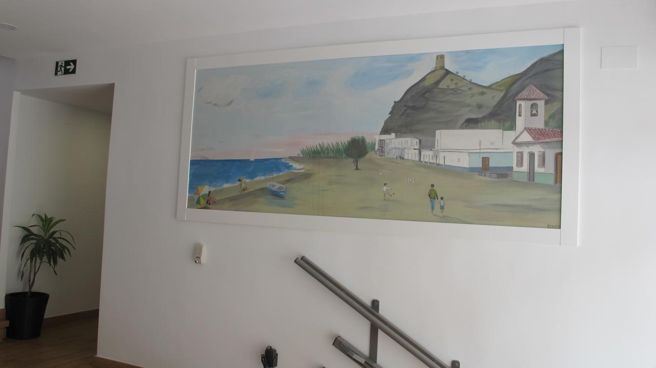 Hostal Onteniente La Mamola Εξωτερικό φωτογραφία